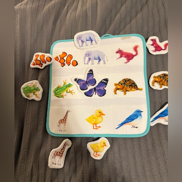 LOVEVERY Other - Lovevery Organic Cotton Animal Match Pocket Game